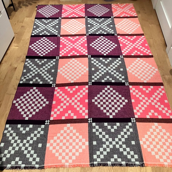 HAY Mega Knit Throw 145 x 220 cm - Picture 1 of 8